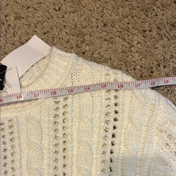 H&M White Cable Knit Crew Neck Sweater - Picture 10 of 14